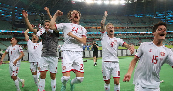 Euforia w duńskich mediach. Powodem wygrana Danii nad Czechami 2:1 w ćwierćfinale Euro 2020. Duńscy dziennikarze podkreślają, że to osiągniecie, na które kraj czekał od 29 lat. Po raz ostatni Dania zagrała w półfinale wielkiego turnieju w 1992 roku podczas ME w Szwecji, które wygrała.