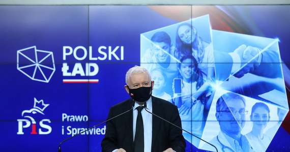 „Musimy wykonać uchwałę sanacyjną, trzeba się oczyścić. To my jesteśmy dla obywateli i narodu, a nie odwrotnie” - powiedział w niedzielę prezes PiS Jarosław Kaczyński. Zaapelował do opozycji o podjęcie podobnych kroków.