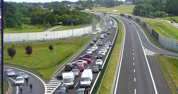 ​Kolizja na autostradzie A4 koło Tarnowa. Pięć samochodów zostało uszkodzonych, ale na szczęście nikt nie został ranny.