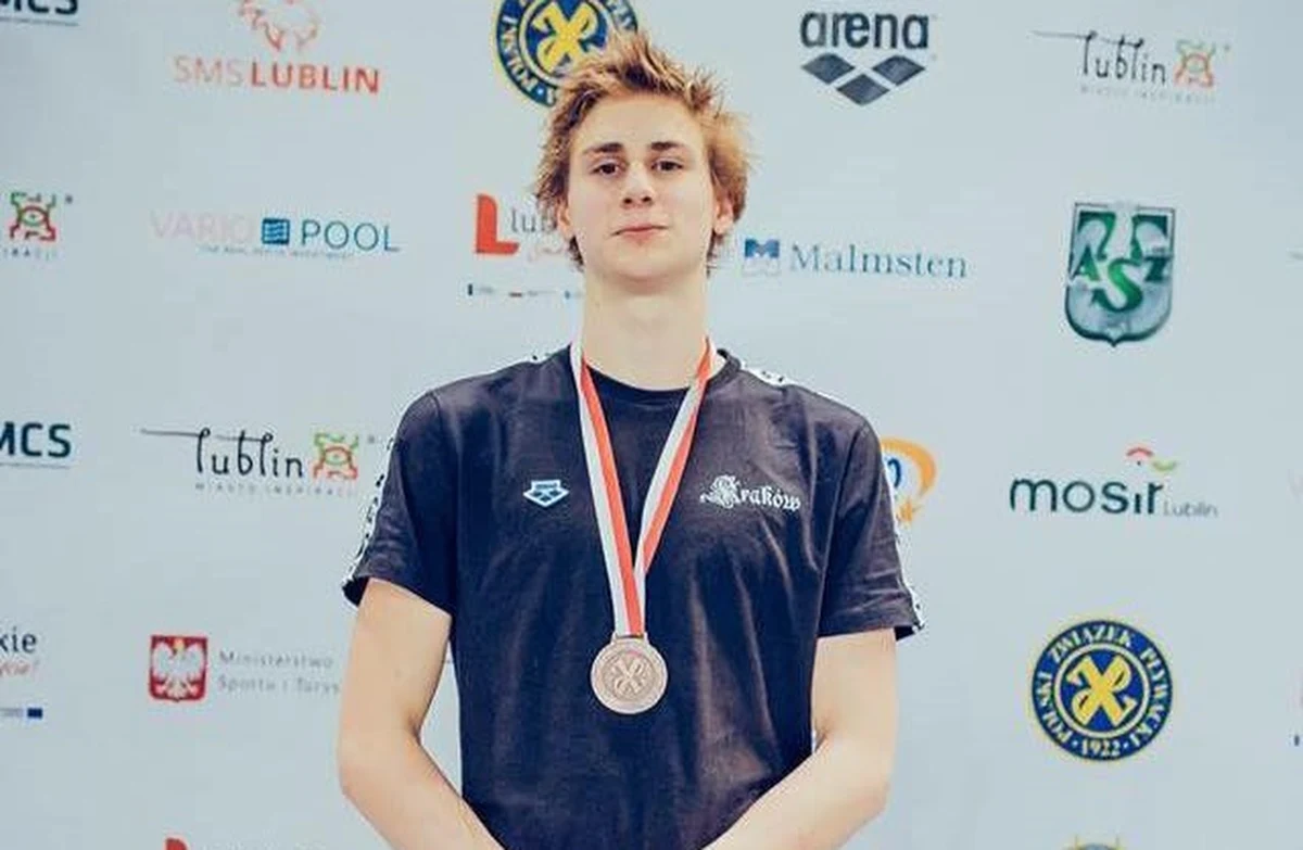 "Nakręca mnie sama rywalizacja" - mówi przed pierwszym w życiu startem na Igrzyskach Olimpijskich pływak Jakub Majerski - jeden z najlepszych w Europie, czwarty – tuż za podium - na majowych mistrzostwach Starego Kontynentu w Budapeszcie na 100 m stylem motylkowym. 