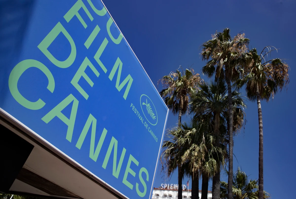 24 filmy, wśród nich "A Hero" Asghara Farhadiego, "Three Floors" Nanniego Morettiego i "The French Dispatch" Wesa Andersona, powalczą o Złotą Palmę podczas rozpoczynającego się 74. Międzynarodowego Festiwalu Filmowego w Cannes.