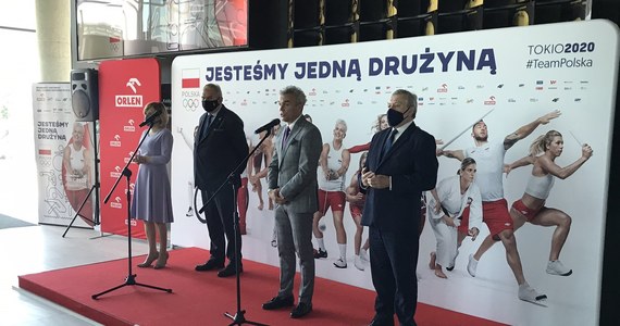 215 sportowców w 28 dyscyplinach powołanych zostało do reprezentacji na rozpoczynające się 23 lipca igrzyska w Tokio. Skład został zatwierdzony przez zarząd Polskiego Komitetu Olimpijskiego. 