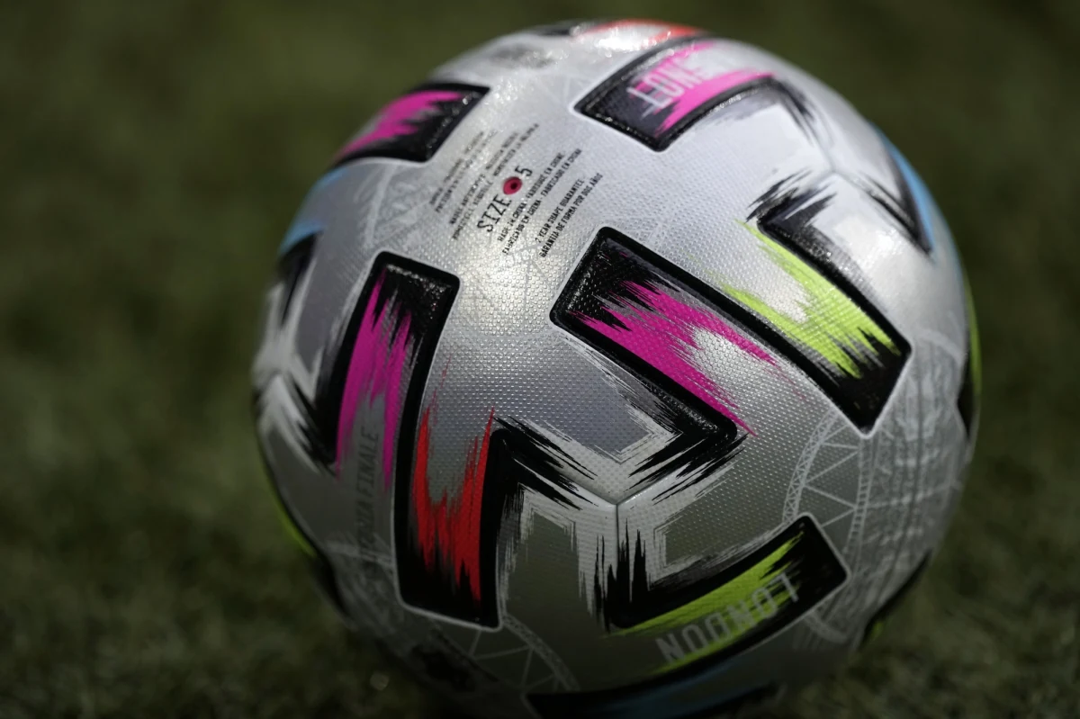 Anglia po raz pierwszy czy Dania po raz drugi - wieczorny półfinał na londyńskim Wembley wyłoni drugiego finalistę piłkarskich mistrzostw Europy i rywala Włoch w meczu o tytuł. Faworytem będą gospodarze, którzy w tym turnieju nie stracili jeszcze bramki.