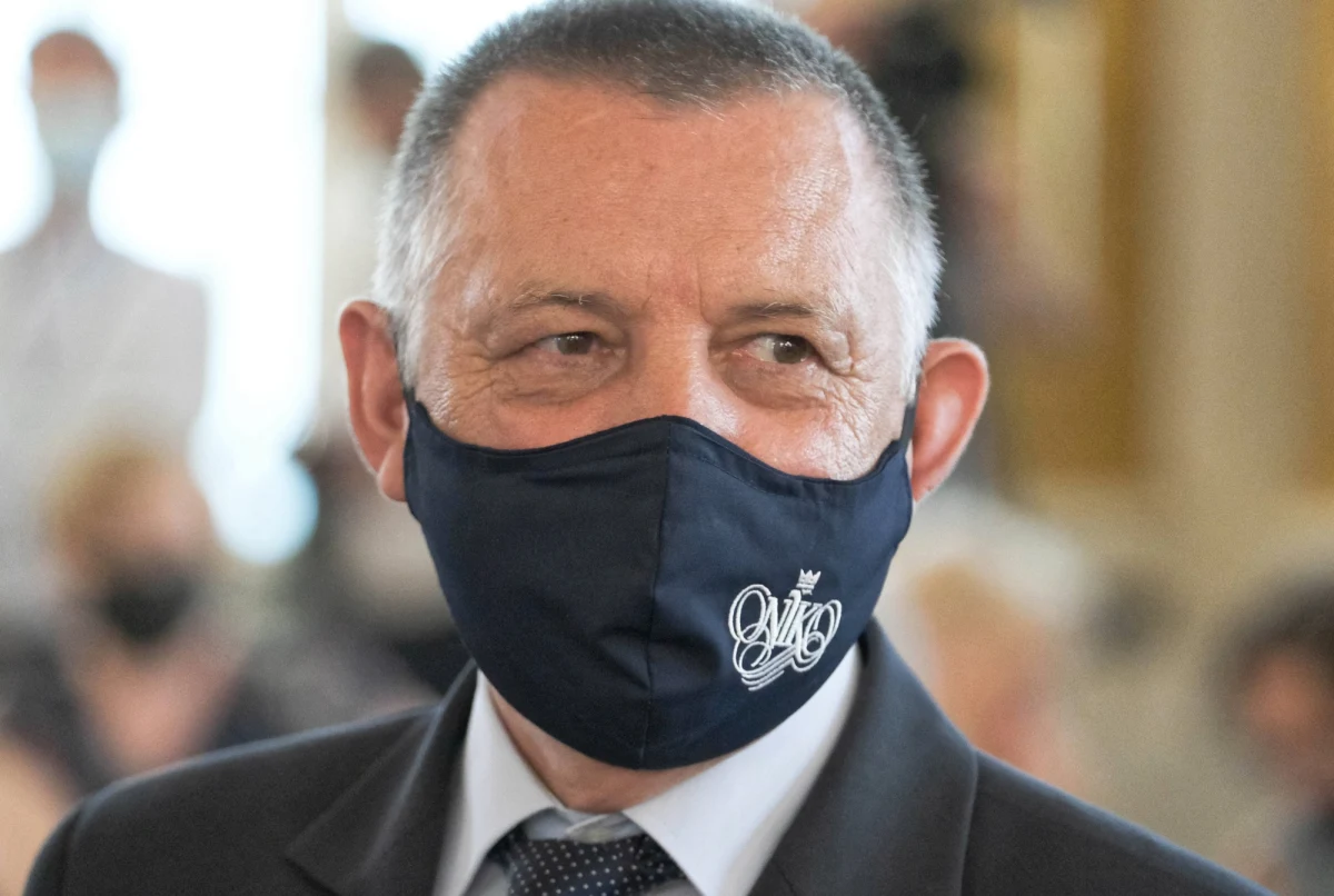 ​Rząd coraz mocniej ukrywa w budżecie wydatki i zadłużenie - to główne wnioski z raportu Najwyższej Izby Kontroli. Jak dowiedział się reporter RMF FM Krzysztof Berenda, jutro kierowana przez Mariana Banasia NIK zaprezentuje wyniki kontroli budżetowej i przeprowadzi debatę w tej sprawie. To będzie mocne uderzenie w Ministerstwie Finansów, którym 2 lata temu Banaś kierował.