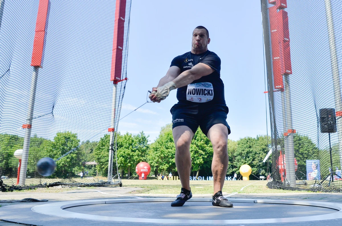 Zwycięstwo Wojciecha Nowickiego z Pawłem Fajdkiem oraz pewne wygrane Malwiny Kopron i Piotra Małachowskiego to najważniejsze z punktu widzenia polskich kibiców wydarzenia 9. Festiwalu Rzutów im. Kamili Skolimowskiej. Zawody odbyły się w niedzielę w Centralnym Ośrodku Sportu Cetniewo we Władysławowie. Dla większości polskich kandydatów do medali igrzysk olimpijskich w Tokio była to ostatnia próba przedolimpijska. 