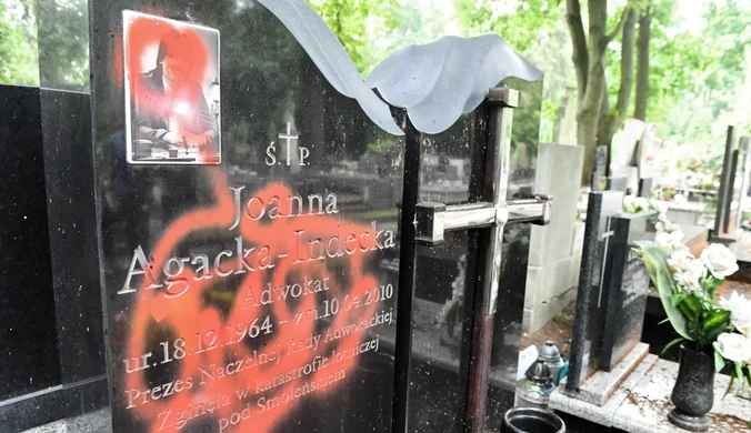 Łódź: Zdewastowany grób Joanny Agackiej-Indeckiej. Jest nagroda za wskazanie sprawców