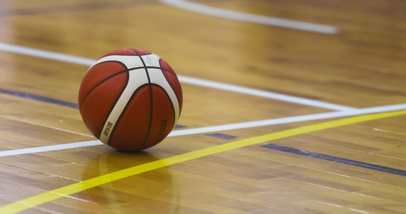 15 klubów, w tym wracający do elity zwycięzca 1. ligi - Czarni Słupsk, otrzymało licencje na grę w ekstraklasie w sezonie 2021/22. Jedyną drużyną, która rywalizowała w minionym sezonie w Energa Basket Lidze bez licencji jest MKS Dąbrowa Górnicza - poinformował zarząd Polskiej Ligi Koszykówki.