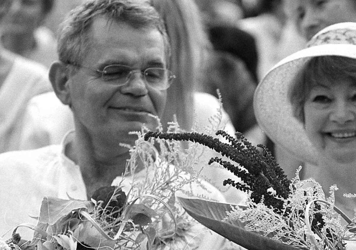 ​Nie żyje Jerzy Janeczek, aktor znany z roli Witii Pawlaka w filmie "Sami swoi". Miał 77 lat.