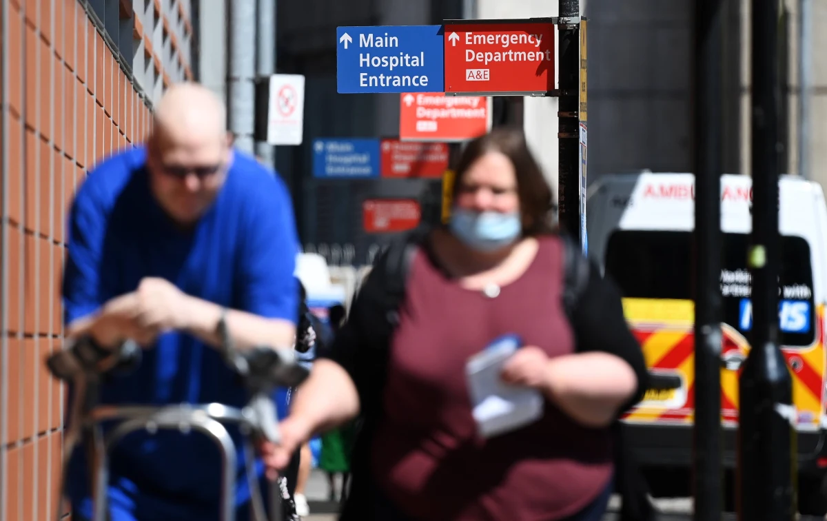 Decyzja brytyjskiego premiera Borisa Johnsona o zniesieniu od poniedziałku restrykcji covidowych w Anglii jest nieodpowiedzialna i ryzykowna - oświadczyło Brytyjskie Stowarzyszenie Lekarskie (BMA).