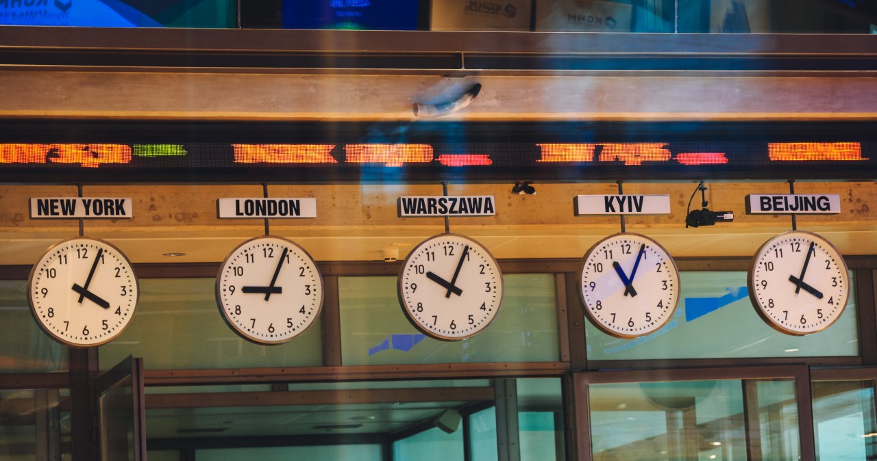 Umowa ws. ceł między USA a UE podpisana. Inwestorzy studzą optymizm