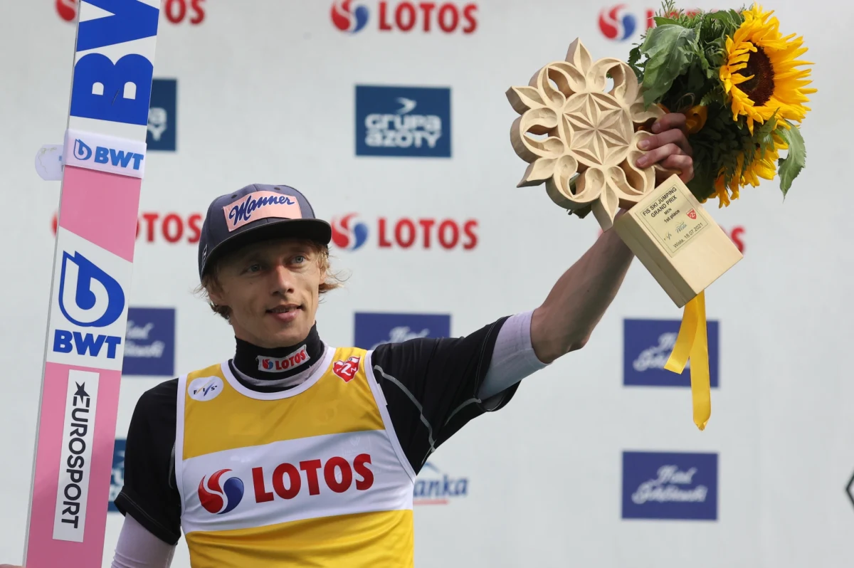 Dawid Kubacki wygrał niedzielny konkurs Letniej Grand Prix w skokach narciarskich na obiekcie im. Adama Małysza w Wiśle-Malince. Drugie miejsce zajął Austriak Jan Hoerl, zaś trzeci był Słoweniec Anze Lanisek.