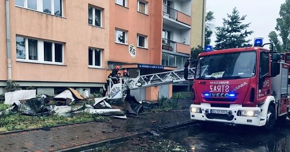 "Koszt likwidacji szkód po ostatnich burzach i wichurach to ponad 5 milionów złotych" - podały dziś służby prasowe łódzkiego magistratu. Według szacunkowych danych naprawy zniszczeń mogą kosztować więcej, bo liczenie strat po nawałnicach jeszcze trwa.