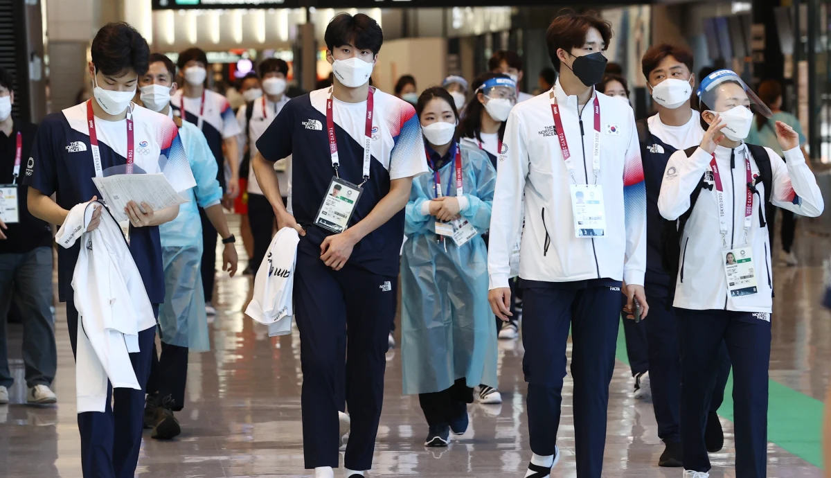 Komitet Organizacyjny igrzysk w Tokio nie wyklucza definitywnie odwołania w ostatniej chwili olimpijskich zmagań, które mają rozpocząć się 23 lipca. Japonia zmaga się z rosnącą liczbą przypadków koronawirusa, co stawia organizatorów przed coraz większymi wyzwaniami. 