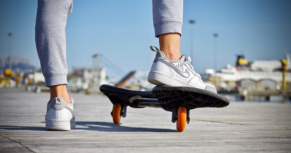 Debiutujący w programie igrzysk skateboarding, czyli jazda na deskorolce, dużą popularność zyskał w latach 90. ubiegłego wieku w nawiązaniu do kultury ulicznej i młodzieżowej. W Tokio rywalizacja toczyć się będzie w dwóch konkurencjach - park i street, a Polskę reprezentować będzie Amelia Bródka.