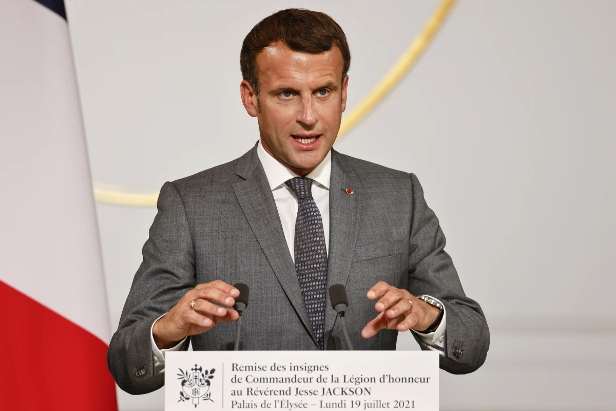 ​Prezydent Francji Emmanuel Macron domaga się wszczęcia kilku dochodzeń, które wyjaśnią ewentualne ataki z wykorzystaniem szpiegowskiego oprogramowania Pegasus - poinformował dziś francuski premier Jean Castex. Wczoraj media podały, że na liście celów Pegasusa był również Macron.