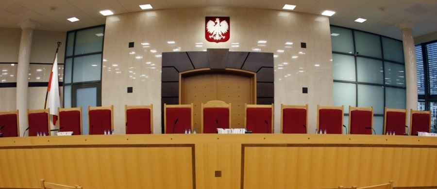 Na 31 sierpnia przełożona została rozprawa Trybunału Konstytucyjnego dotycząca wniosku premiera Mateusza Morawieckiego w sprawie zasady wyższości prawa unijnego nad krajowym zapisanej w Traktacie o Unii Europejskiej. Wcześniej termin tej rozprawy wyznaczony był na 3 sierpnia.