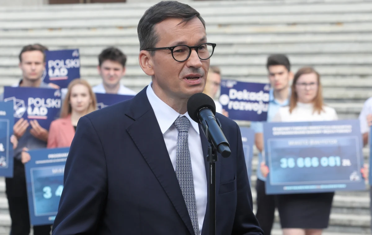 Dziś jesteśmy w takiej sytuacji, kiedy może i należałoby dokonać przeglądu działania Izby Dyscyplinarnej Sądu Najwyższego - powiedział premier Mateusz Morawiecki. "A to dlatego, że ta Izba na pewno nie spełniła wszystkich oczekiwań, również moich, również naszej formacji" - dodał. 