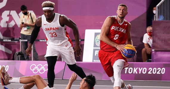 Kolejne dwa mecze koszykarzy 3x3 - z Serbią i Rosyjskim Komitetem Olimpijskim (RKO), wyścig ze startu wspólnego kolarek z Katarzyną Niewiadomą, pierwsze mecze siatkarzy plażowych i w singlu tenisisty Huberta Hurkacza - to najważniejsze wydarzenia niedzieli z udziałem polskich zawodników na igrzyskach w Tokio.