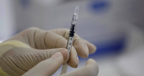 80 proc. zaszczepionych osób w Izraelu, które się zakaziły, nie zainfekowało nikogo w przestrzeni publicznej - głosi raport portalu "The Times of Israel". 