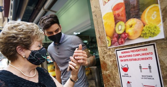 Ministerstwo Zdrowia Niemiec planuje znaczne rozszerzenie obowiązkowych badań na obecność koronawirusa dla podróżnych powracających do Niemiec, niezależnie od tego, z jakiego obszaru i jakim środkiem transportu przybywają.