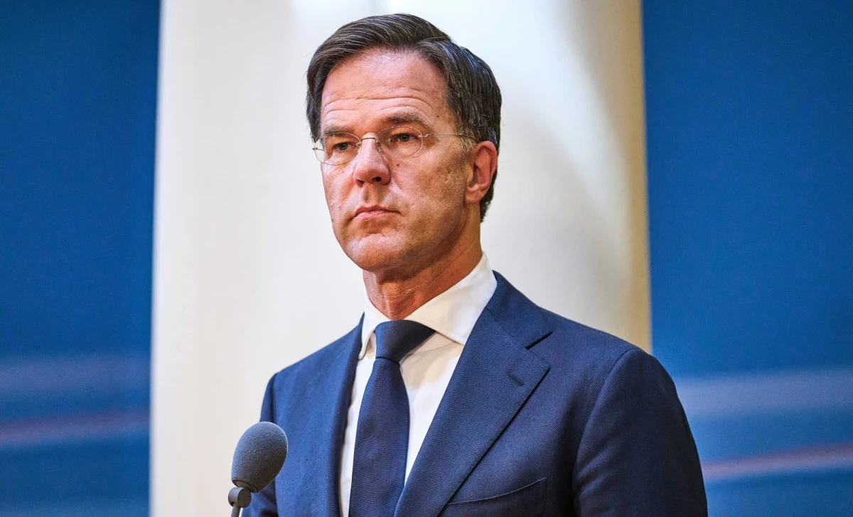 Premier Holandii Mark Rutte "nieprecyzyjnie i błędnie" informował niższą izbę parlamentu tego kraju o prowadzonych z Rosją rozmowach na temat gazociągu Nord Stream 2 - twierdzi portal Follow the Money. Opozycja zażądała w poniedziałek pilnej debaty parlamentarnej w tej sprawie.