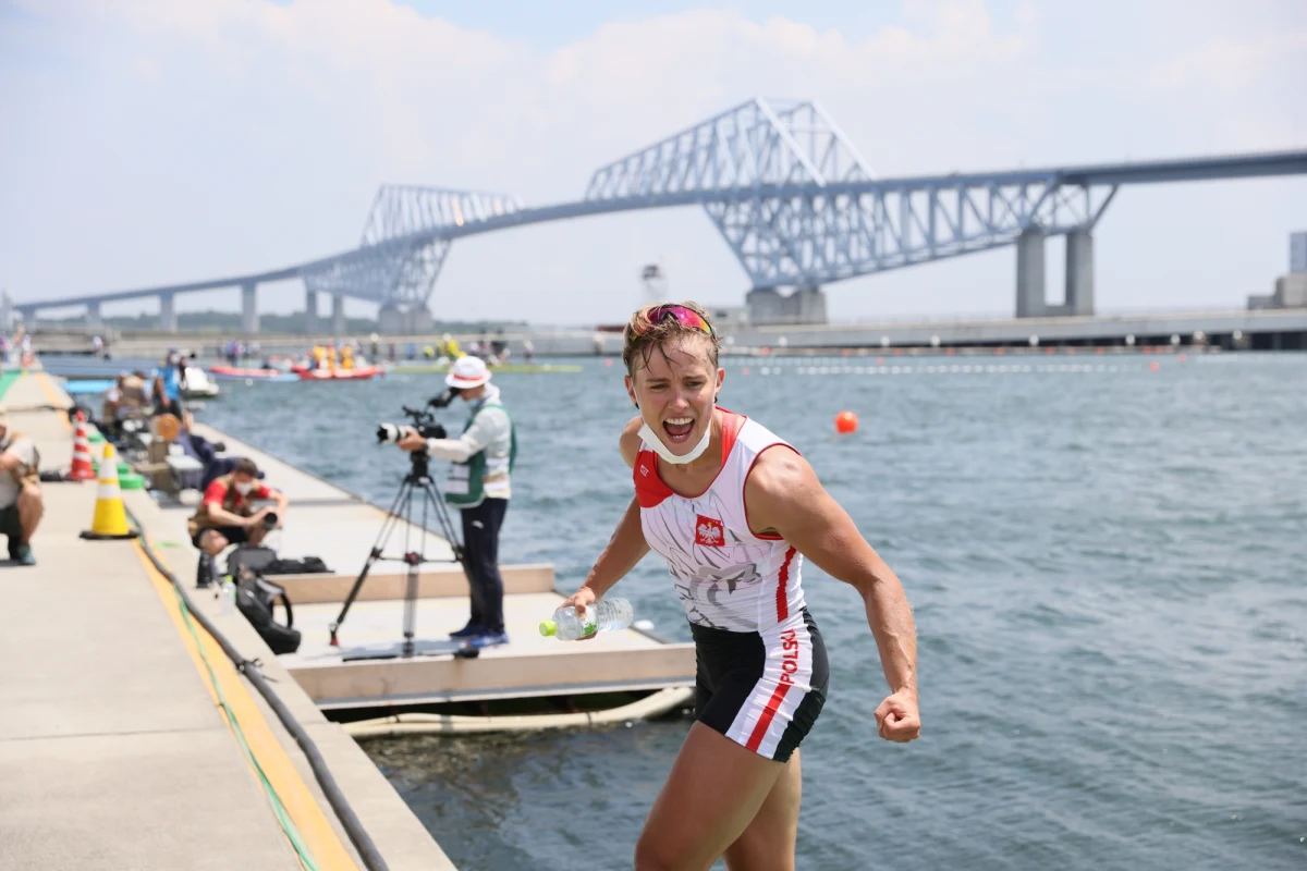 Pierwszy medal dla polskiej reprezentacji na igrzyskach olimpijskich w Tokio zdobyła wioślarska czwórka podwójna kobiet w składzie Agnieszka Kobus-Zawojska, Marta Wieliczko, Maria Sajdak i Katarzyna Zillmann. Podopieczne Jakuba Urbana sięgnęły po srebro. Warto nieco bliżej poznać nasze medalistki.