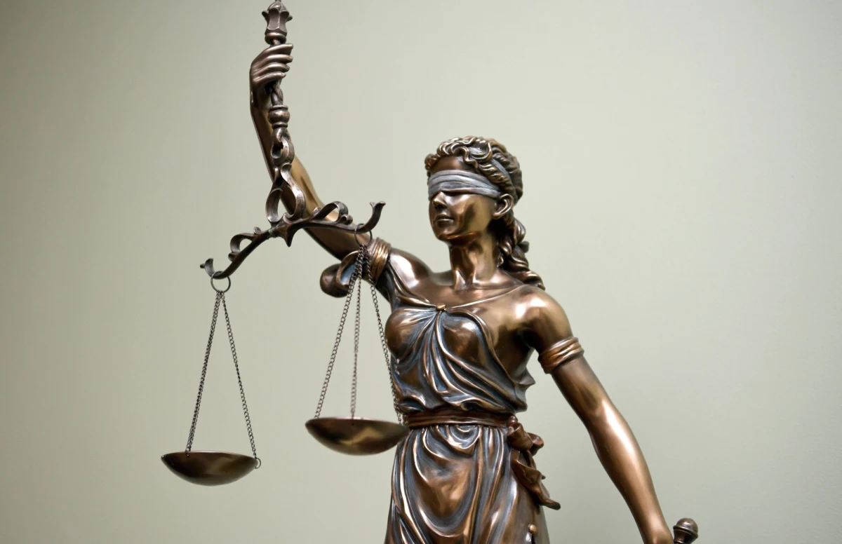 ​Wysłanniczka Departamentu Stanu USA ds. Holokaustu Cherrie Daniels powiedziała w środę, że przyjęcie procedowanej w Sejmie RP noweli Kodeksu postępowania administracyjnego wywoła "nieodwracalne szkody zarówno dla Żydów i nie-Żydów" w kwestii zwrotu mienia.