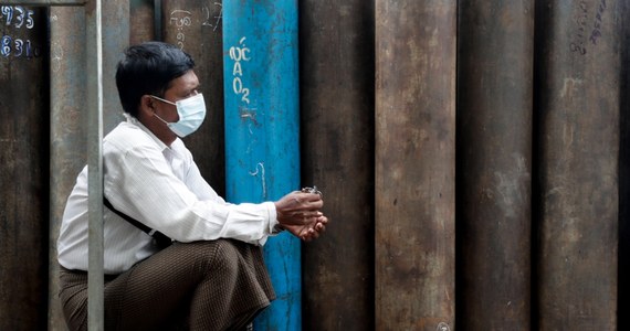 Mjanma, w której po zamachu stanu załamała się ochrona zdrowia, może stać się "państwem-epicentrum" pandemii koronawirusa - powiedział w wywiadzie dla dziennika "Guardian" przedstawiciel ONZ ds. Birmy Tom Andrews, który domaga się, by Rada Bezpieczeństwa ONZ zaapelowała o rozejm w tym kraju.