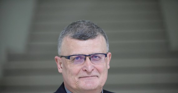 Powinniśmy znać już plany przygotowań przed czwartą falą pandemii – powiedział dr Paweł Grzesiowski, ekspert Naczelnej Rady Lekarskiej ds. walki z Covid-19 w wywiadzie opublikowanym w "Rzeczpospolitej".