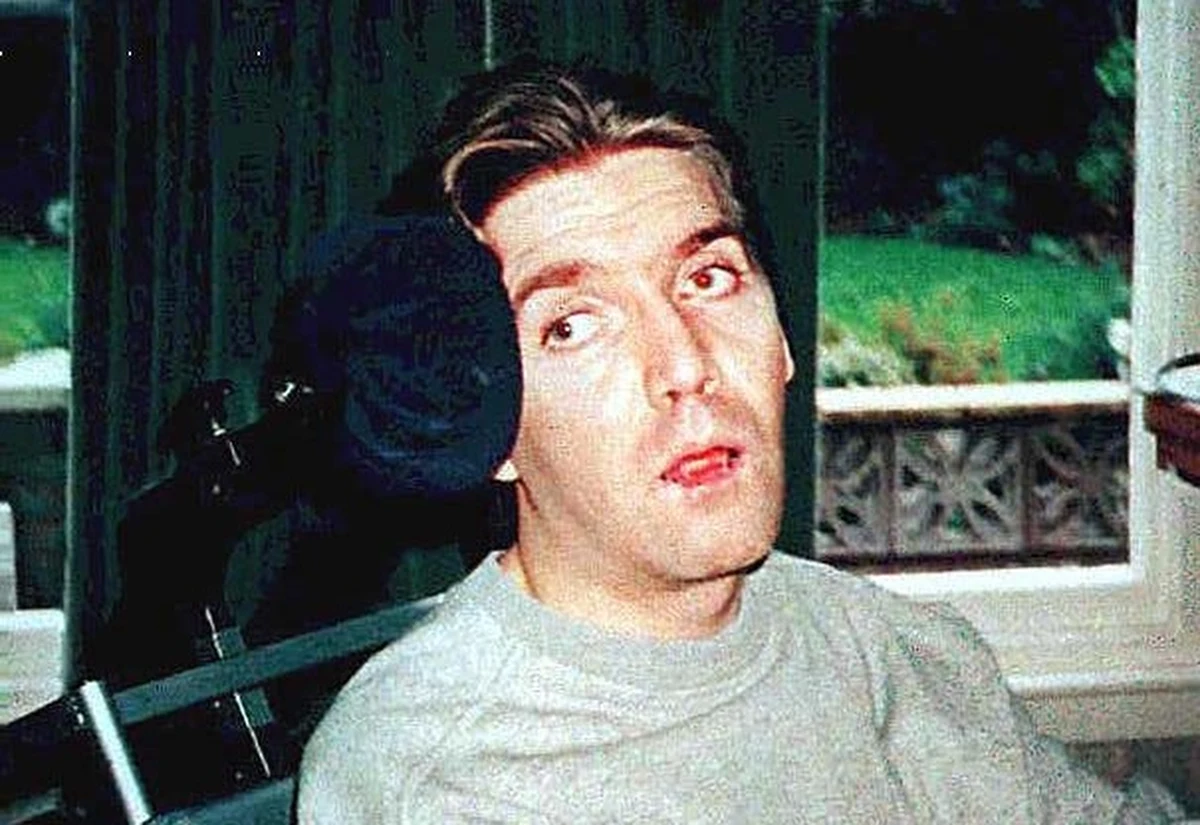 Umarł kibic stratowany podczas tragedii na stadionie Hillsborough w mieście Sheffield 32 lata temu. Prawnie stał się 97 ofiarą tej tragedii. To była największa katastrofa w historii angielskiego futbolu. 