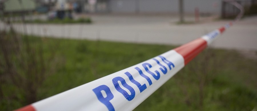Jedna osoba została zatrzymana w związku z zabójstwem 18-latka w Kleczewie (woj. wielkopolskie). Młody mężczyzna został raniony w serce ostrym narzędziem. 