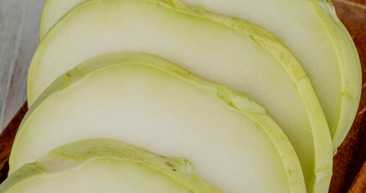 Pomaga na stłuszczoną wątrobę i wspiera odchudzanie. Polacy unikają tego warzywa