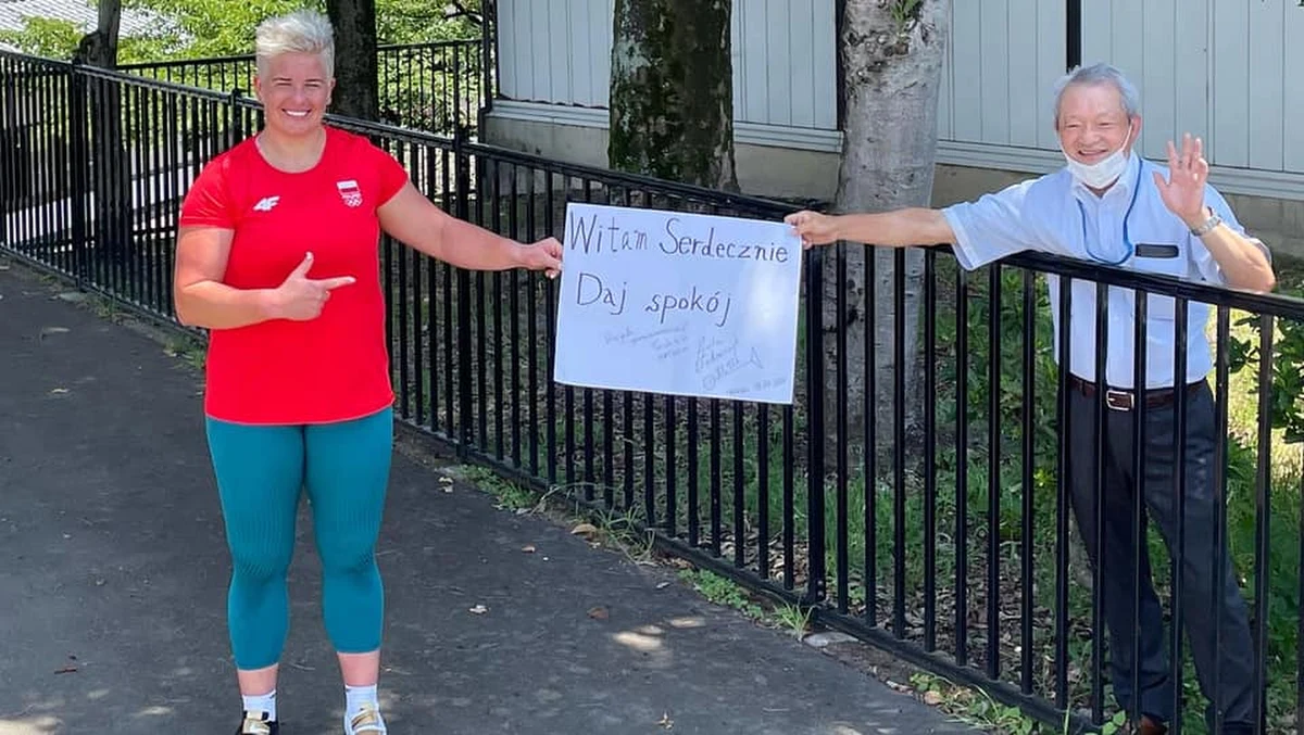 "Witam serdecznie. Daj spokój" - japoński kibic przekazał opuszczającej Takasaki Anicie Włodarczyk kartkę z napisem, który miał ją zagrzewać do boju w olimpijskim konkursie rzutu młotem. Dwukrotną mistrzynię igrzysk pomyłka rozbawiła.