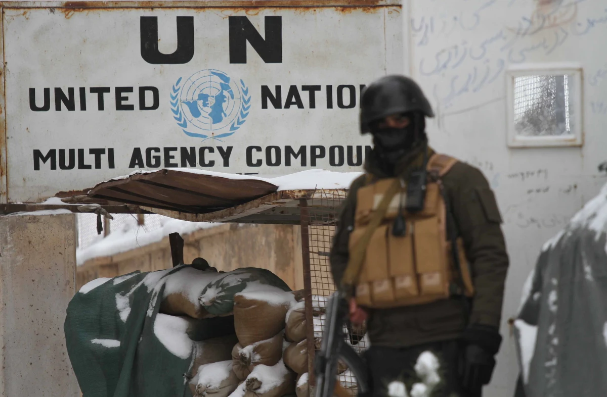 ​Biuro Organizacji Narodów Zjednoczonych w Heracie na zachodzie Afganistanu zostało ostrzelane z wyrzutni rakietowych. W ataku zginęła co najmniej jedna osoba.
