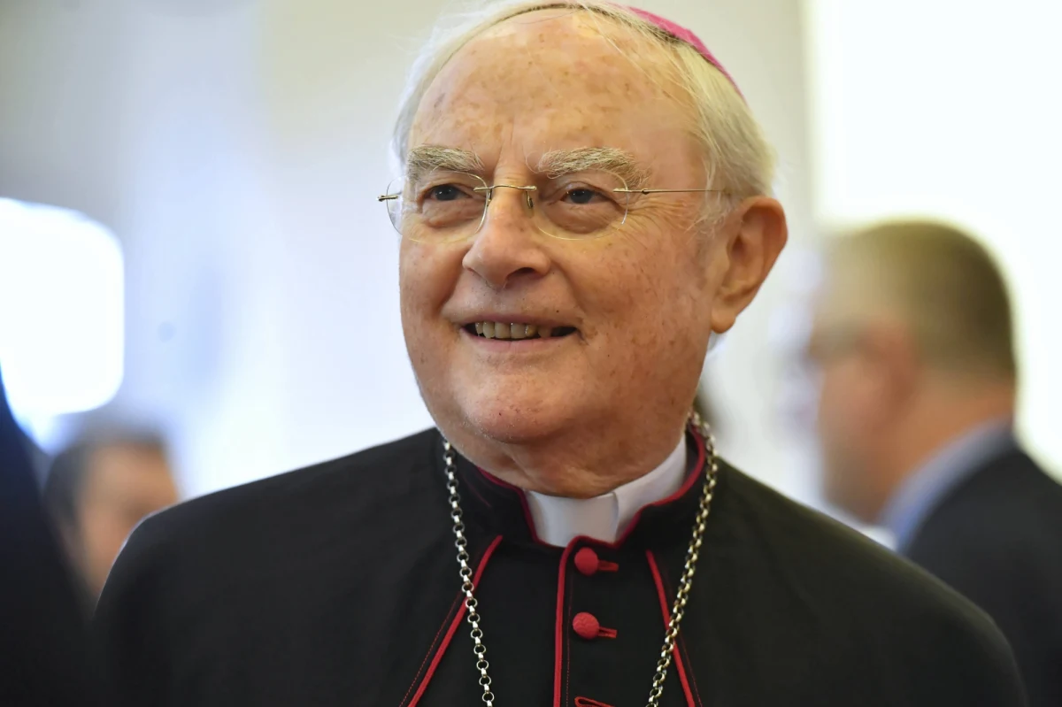 Abp Henryk Hoser trafił do szpitala. Jak poinformował ordynariusz diecezji warszawsko-praskiej bp Romuald Kamiński, stan 78-letniego hierarchy „jest poważny”. To już trzeci w tym roku pobyt abpa Hosera w szpitalu.