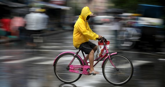 Synoptycy, a za nimi Rządowe Centrum Bezpieczeństwa, ostrzegają przed burzami z gradem, jakie możliwe są na południu Polski.