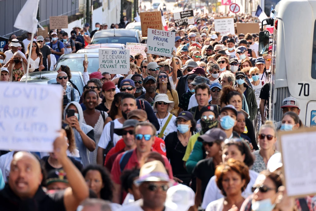 Manifestacja w Saint-Denis