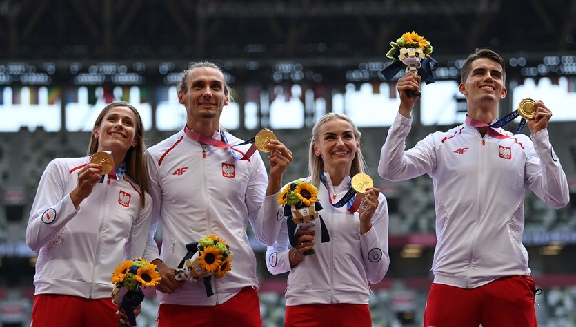 tenis, hokej, żużel, szachy, boks, piłka ręczna, kolarstwo, lekkoatletyka, sporty wodne, sporty zimowe Nasz mistrz olimpijski bił na treningach rekordy. I podjął decyzję, o medal nie powalczy