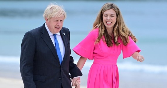 Brytyjski premier Boris Johnson i jego żona Carrie spodziewają się drugiego dziecka. Carrie Johnson, która poinformowała o tym na Instagramie, ujawniła również, że w styczniu poroniła. 
