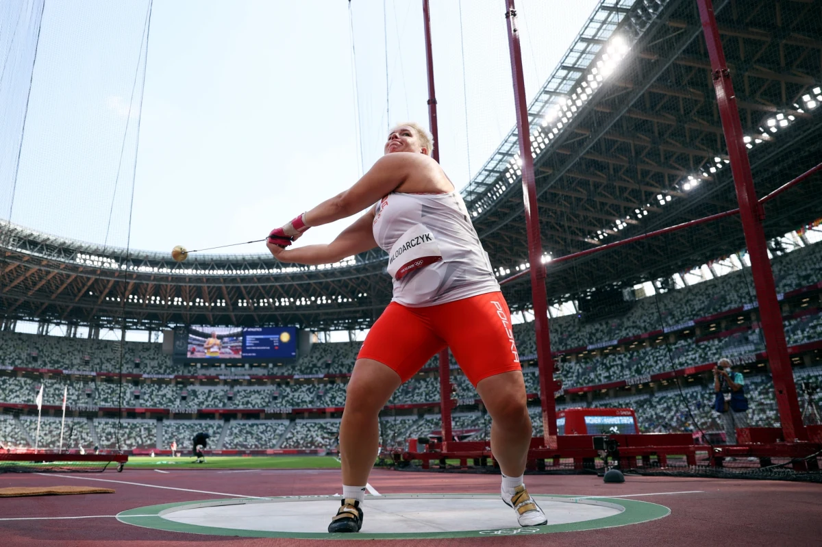 Rozpoczynający się tydzień w świecie sportu będzie stał oczywiście pod znakiem kół olimpijskich, bo przed nami ostatni tydzień igrzysk w Tokio. Nie zabraknie też meczów polskich zespołów w eliminacjach europejskich pucharów. 