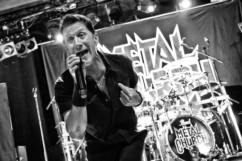 Śledczy z Hrabstwa Humboldt potwierdzili przyczynę śmierci legendarnego wokalisty Mike'a Howe'a. Gwiazdor Metal Church popełnił samobójstwo. 