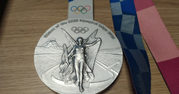 Maria Andrejczyk została wicemistrzynią olimpijską w rzucie oszczepem. To dwunasty medal, a czwarty srebrny wywalczony przez polskich sportowców w igrzyskach w Tokio.