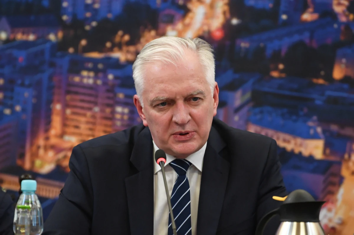 Zażegnanie sporu z Porozumieniem zależy od Jarosława Gowina i jego współpracowników; pytanie czy są gotowi rozbić Zjednoczoną Prawicę - ocenił w rozmowie z PAP prezes PiS, wicepremier Jarosław Kaczyński. W południe rozpoczęło się zebranie zarządu Porozumienia - władze ugrupowania mają zdecydować o dalszej współpracy w ramach Zjednoczonej Prawicy. Posiedzenie zarządu zostało zwołane przez lidera ugrupowania - Jarosława Gowina po dymisji Anny Korneckiej.