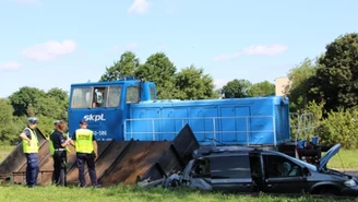 Pleszew: Tragedia na torach. Nie żyje 42-latka 