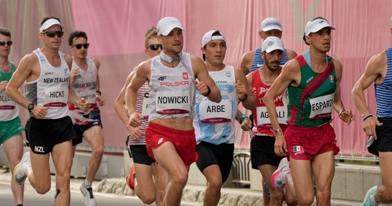 Pechowo ułożyły się ostatnie starty Polaków na igrzyskach olimpijskich w Tokio. W maratonie biegło trzech biało-czerwonych, nie odegrali jednak znaczących ról. Na starcie stanęła także kolarka torowa Daria Pikulik: już w pierwszej odsłonie rywalizacji zaliczyła jednak kraksę.