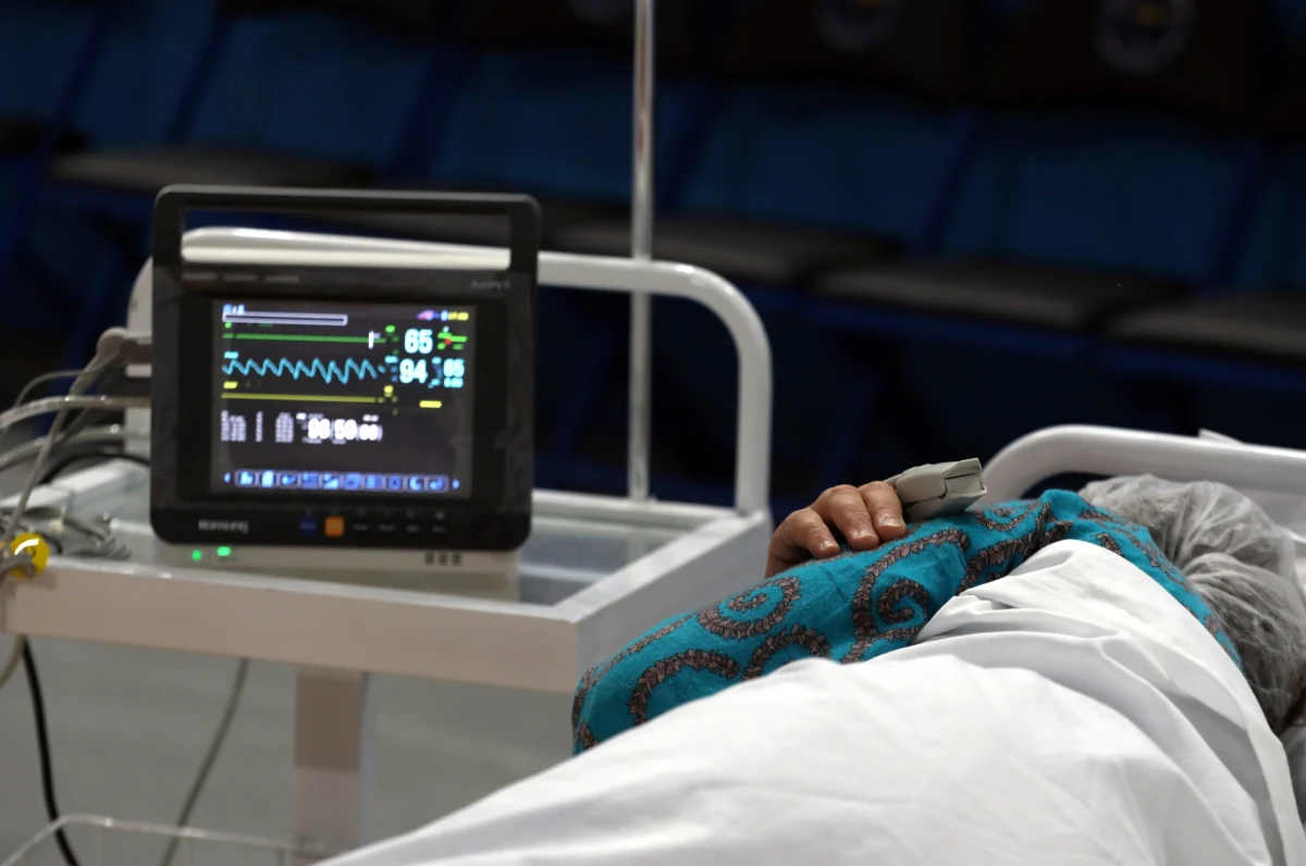 Mamy 122 nowe i potwierdzone przypadki zakażeń koronawirusem - przekazało Ministerstwo Zdrowia. W ciągu ostatniej doby nie zmarł żaden pacjent po zachorowaniu na Covid-19. 162 osoby wyzdrowiały.