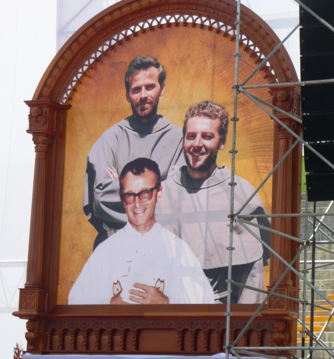 Mija 30. rocznica męczeńskiej śmierci polskich franciszkanów w Peru. Ojciec Zbigniew Strzałkowski (l. 33) i ojciec Michał Tomaszek (l. 31) zginęli za wiarę z rąk terrorystów z komunistycznego ugrupowania „Sendero Luminoso” (Świetlisty Szlak) 9 sierpnia 1991 r. w Pariacoto w Peru.