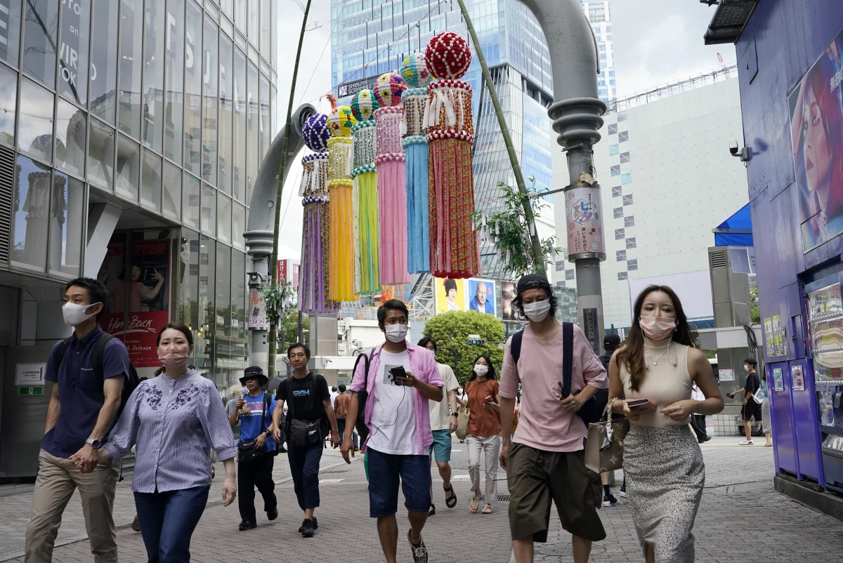 Politycy i eksperci sanitarni biją na alarm w związku z pogarszającą się sytuacją epidemiczną w Tokio. Wszystko wskazuje, że rozpoczynająca się 24 sierpnia paraolimpiada odbędzie się bez udziału publiczności, podobnie jak zakończone w niedzielę igrzyska.