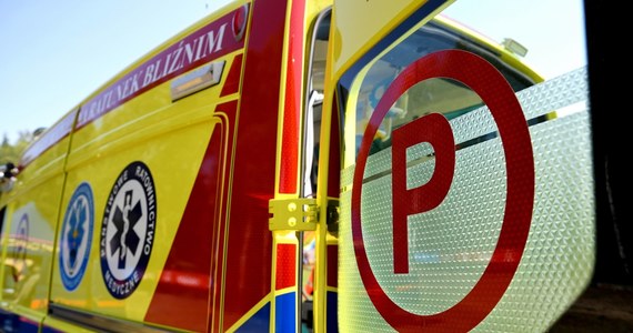 Cztery osoby zostały ranne w karambolu na drodze krajowej numer 19 w miejscowości Trojaczkowice w Lubelskiem między Lublinem a Kraśnikiem. Doszło tam do zderzenie czterech aut. Droga po wypadku była zablokowana. 