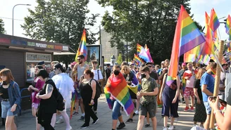 Marsz Równości w Krakowie. Tysiące ludzi na ulicach